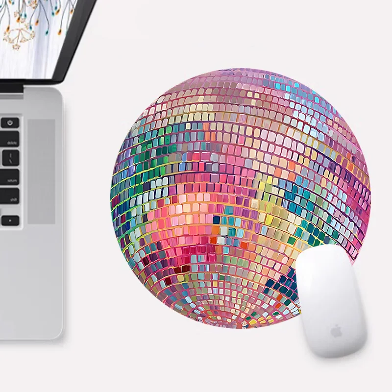 Rubber Round Pink Disco Ball M - Laptop Accessories Pink reseña y precio