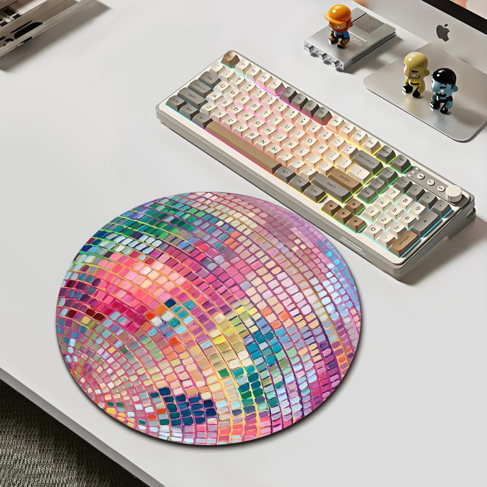 Rubber Round Pink Disco Ball M - Laptop Accessories Pink reseña y precio