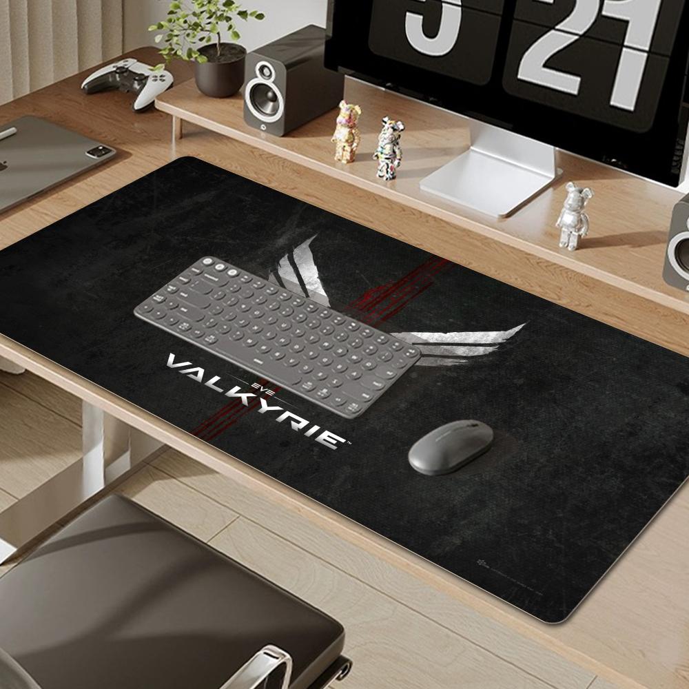 Eve Online Anime Large Mousepa - Laptop Accessories Online reseña y precio